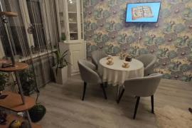 3-к. квартира, 58,8 м², 2/5 эт.