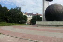 3-к. квартира, 82 м², 1/6 эт.