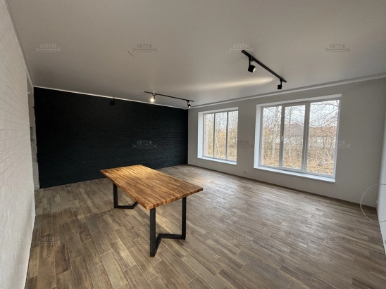 3-к. 125 кв.м. Вишнёвая