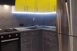 2-к., 48 м², 3/3 эт. Б.Луканиных