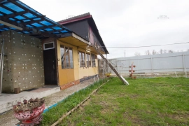 Дом 58,9 м² з/у 10 с. Авчурино