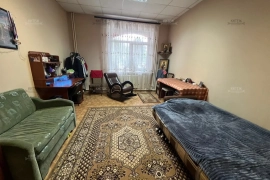 4-к. квартира, 129,6 м², 1/5 эт.
