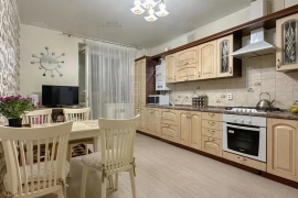 2-к., 74 м², 4/9 эт. Спартака