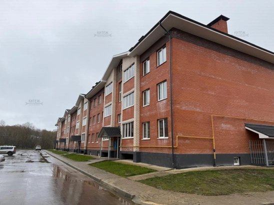 1кк, 40кв.м., Изумрудная 2/3