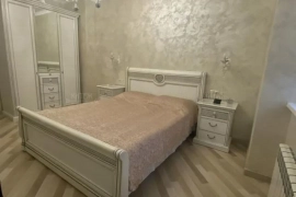 3-к. квартира, 86 м², 15/20 эт.
