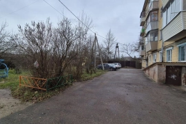 3-к. квартира, 42,5 м², 1/5 эт.