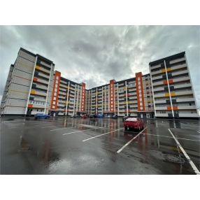 2-к. квартира, 70 м², 9/9 эт.