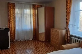 1-к. квартира, 33 м², 4/4 эт.