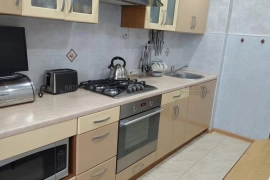 4-к. квартира, 80 м², 7/9 эт.