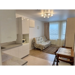 1-к. 43 м2 12/22 эт. 65 лет Поб.