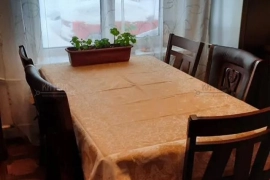 4-к. квартира, 96 м², 1/9 эт.