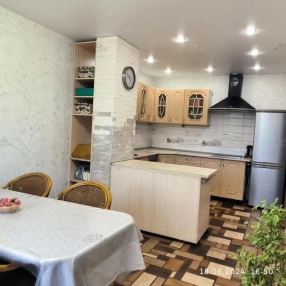 Продается 3-комн. квартира, 81 м²
Расположение