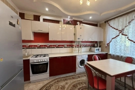 Сдается 2-комн. к, 78 м²

