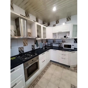 3-к. квартира, 84 м², 2/8 эт.