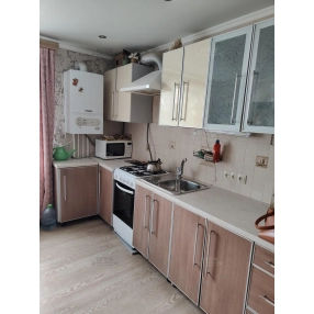 Продаю часть дома