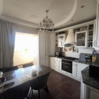 3-к. квартира, 92,5 м², 8/9 эт.