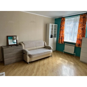 1-к., 33 м², 1/3 эт. Г.Амелина