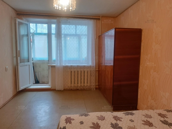 Сдаю 1 комнатную квартиру на Гурьянова. 