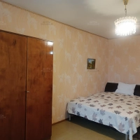 Сдаю 1 комнатную квартиру на Гурьянова. 