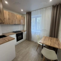 2-к. квартира, 42,5 м², 4/4 эт.