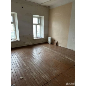 9-к. квартира, 177 м², 1/2 эт.