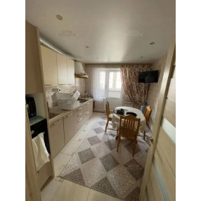 2-к. квартира, 63 м², 4/9 эт.