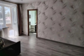 2-к. квартира, 47 м², 4/5 эт.
