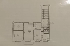 4-к. квартира, 61 м², 2/5 эт.
