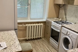 Продаю 1-к. квартиру в центре 