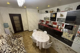3-к. квартира, 93,4 м², 2/14 эт.
