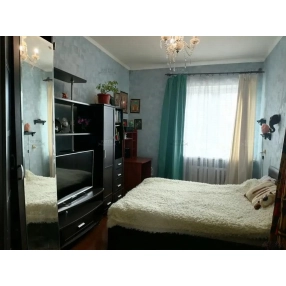 3-к. квартира, 81 м², 2/2 эт.