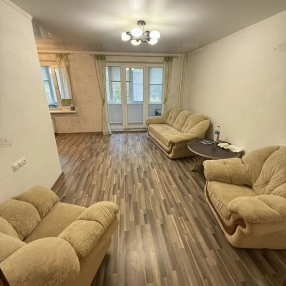 2-к. квартира, 50,8 м², 1/9 эт.