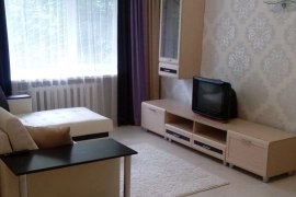 Недвижимость Квартиры / 2-к квартира, 44 м², 1/5 эт.